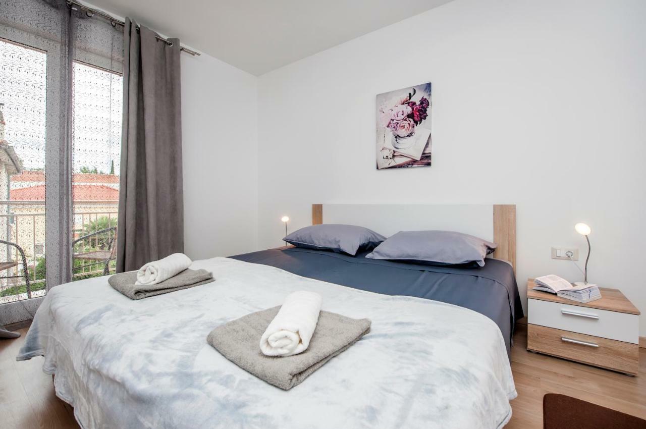 Apartman Sonata Rovinj Buitenkant foto