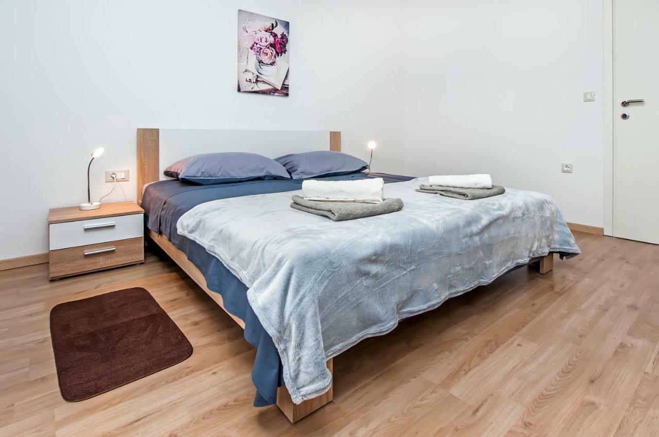 Apartman Sonata Rovinj Buitenkant foto