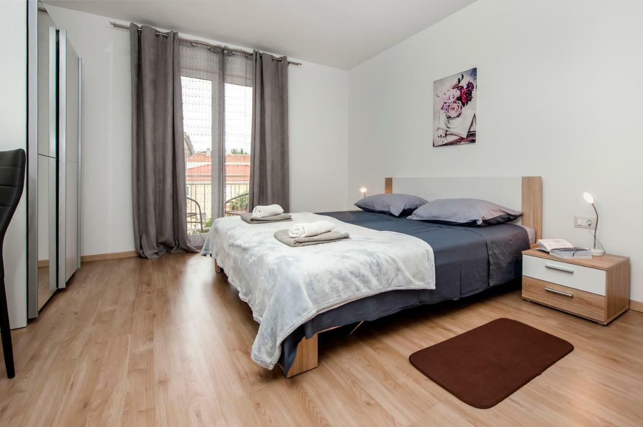 Apartman Sonata Rovinj Buitenkant foto