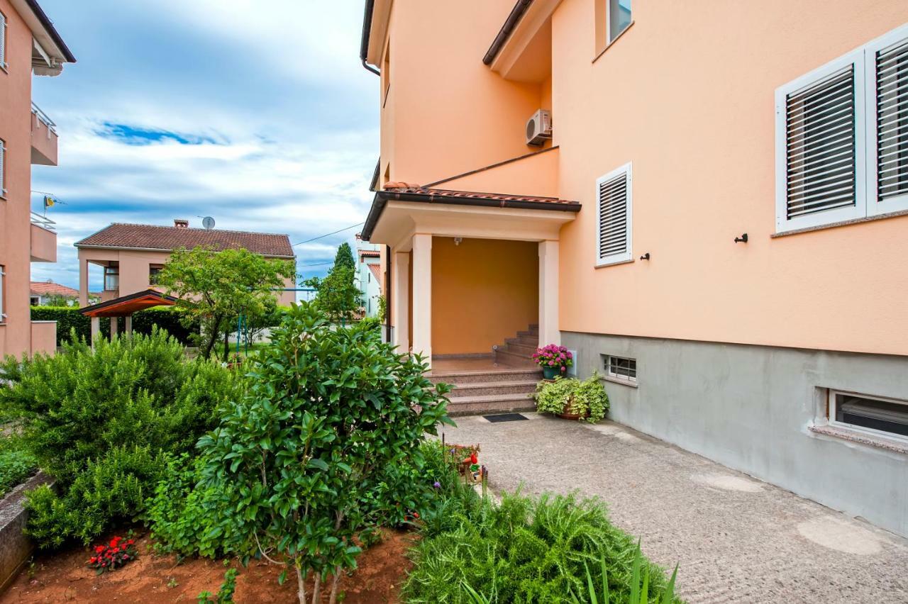 Apartman Sonata Rovinj Buitenkant foto