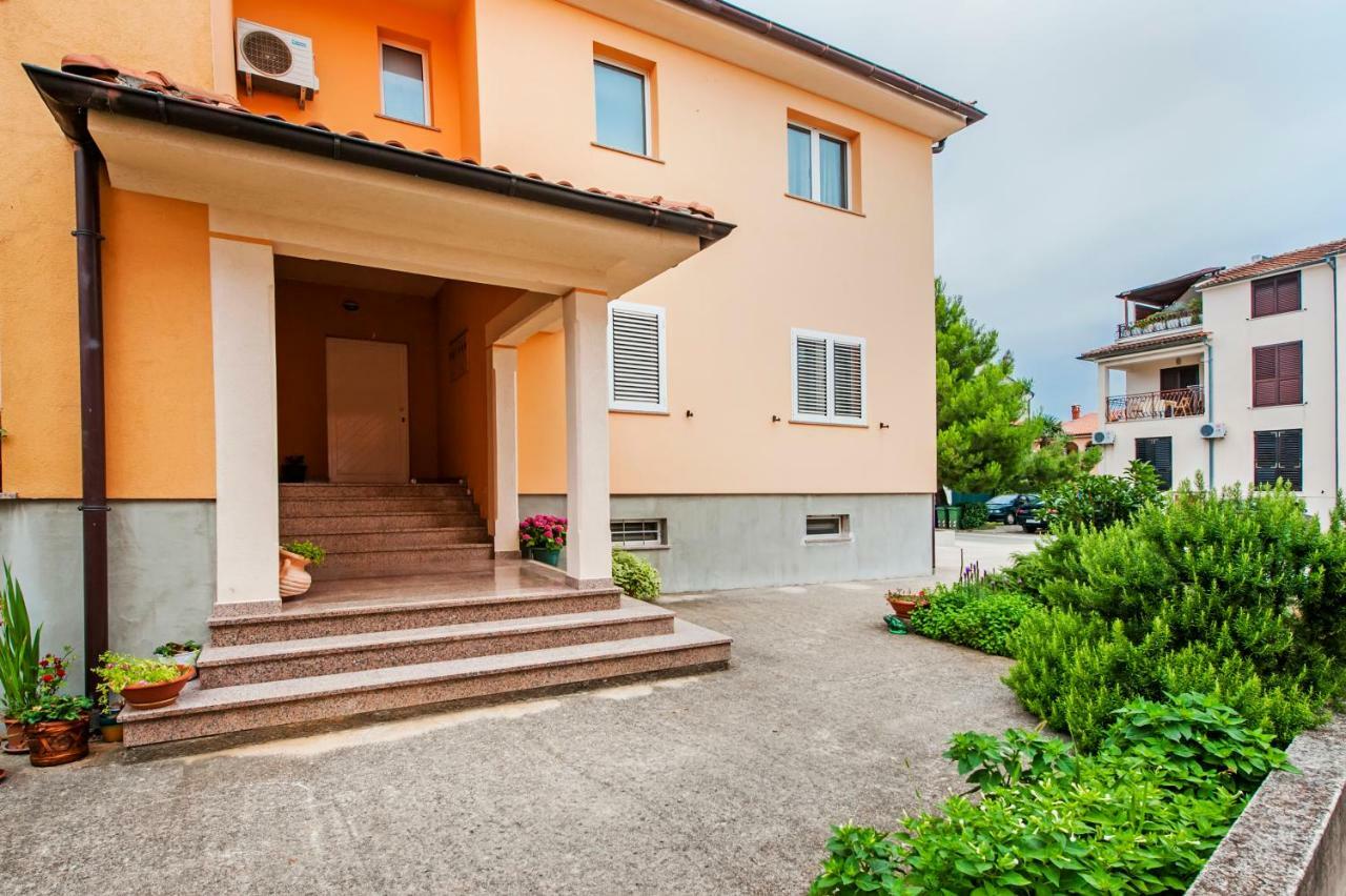 Apartman Sonata Rovinj Buitenkant foto