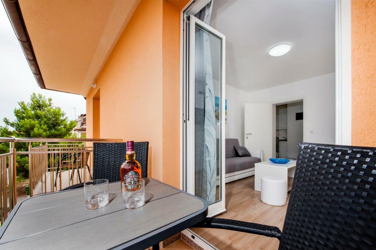 Apartman Sonata Rovinj Buitenkant foto